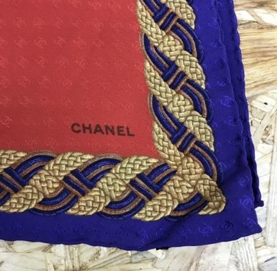Chanel vintage 義制 小香滿版logo  絲巾 領巾 方巾 LV    85*85