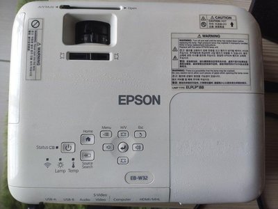 EPSON商務應用投影機(型號:EB-W32)贈HDMI及VGA線