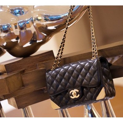 【COCO 精品專賣】Chanel 限量 黑色 牛皮 金邊框 雙鍊 Mini Coco 20 包 A94500 現貨