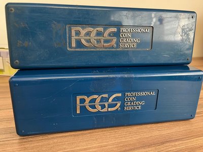 PCGS鑑定盒收納盒 藍色舊盒 共2盒壹標  舊盒 龜毛者請勿下標!