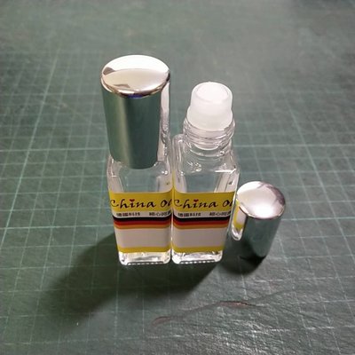 方型分裝百靈 油分裝瓶子(10ml  塑膠滾珠) 厚玻璃
