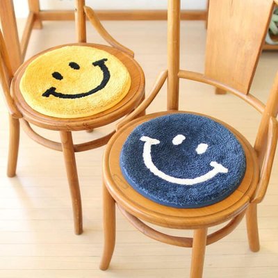 ˙ＴＯＭＡＴＯ生活雜鋪˙日本進口雜貨人氣美式風格療癒系好心情笑臉smile圓形椅子坐墊(預購)