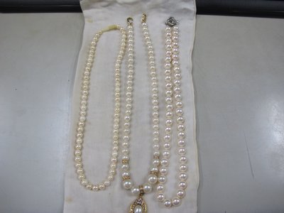 二手舖 NO.5622 珍珠項鍊 3條 手鍊 母親節 吊墜 鑲水鑽 首飾飾品