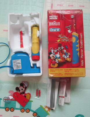 百靈 Oral-B 歐樂B 米奇兒童充電型電動牙刷 (德國製)