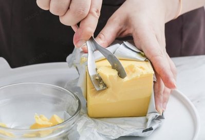 ✿ smile 雜貨舖 ✿不銹鋼起士奶酪切片器 奶油刮刀4-8