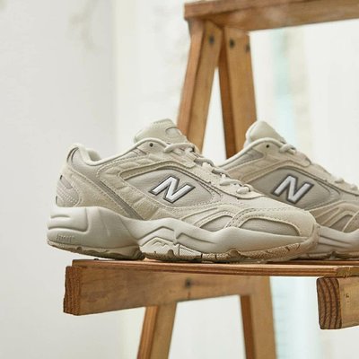 new balance 452 womens beige