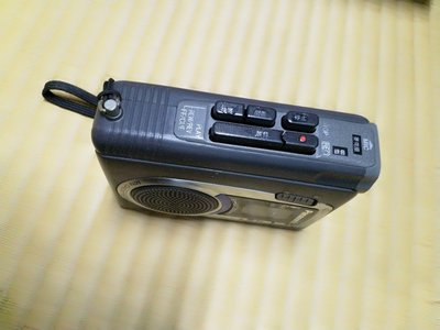 Panasonic 錄音帶 卡式 收錄音隨身聽 有放音喇叭卡式 隨身聽 零件機 不知好壞 不保固 售出後 不接受退貨