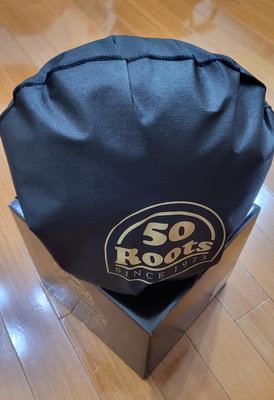 【全新】ROOTS 專櫃 50周年 酷玩黑潮 安全帽[滿版款式]
