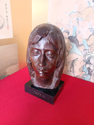 【二手】日本青銅雕塑（沉思的女人），作者高橋忠，情況未明。底座長約228857【木清院】銅器 佛像 擺件