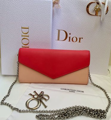 Dior （牛皮拼色）logo 金屬吊飾長夾、手拿包（🙋Dior logo吊飾可拆卸，另行搭襯；美品！）