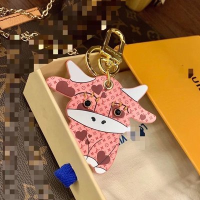 【熱賣下殺】LV新款粉色小牛鑰匙扣包包掛件  配齊全套包裝