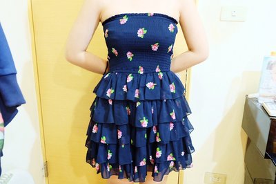 Abercrombie and Fitch women's doll skirt 平口洋裝 $1000 sz S
