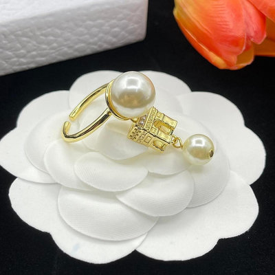 小Z代購#Dior 迪奧新款戒指 珍珠吊墜戒指 珍珠戒指