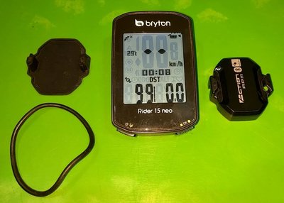 搬家大拍賣~Bryton Rider 15 GPS碼表(含踏頻迴轉數) Bryton 15 NEO適合公路車三鐵車計時車