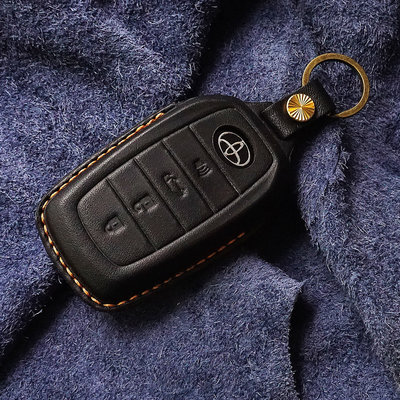 【2M2】TOYOTA Camry Hybrid 豐田 汽車 晶片 鑰匙 智慧型 鑰匙皮套 皮革套手工皮套 植鞣革