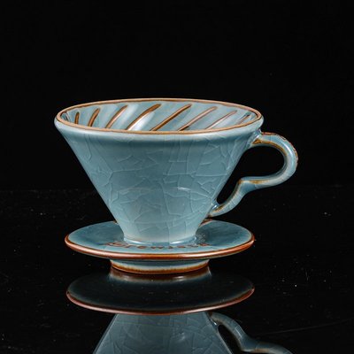 【熱賣下殺】Brewista手沖咖啡過濾杯 冰晶藍裂紋陶瓷錐形v60螺旋濾杯 禮盒裝