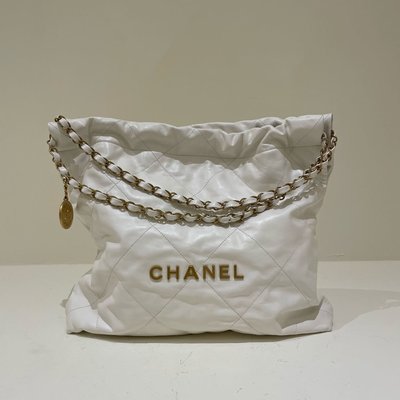 Chanel 22托特包 白色 中款 金字《精品女王全新&amp;二手》