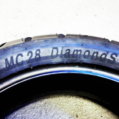 SAVA 莎瓦   MITAS  MC28 diamonds 運動胎 130/70-13 完工價 2500元  馬克車業