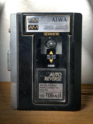 *古土金商行* AIWA 愛華 卡帶隨身錄放音機 HS-T06（零件機）