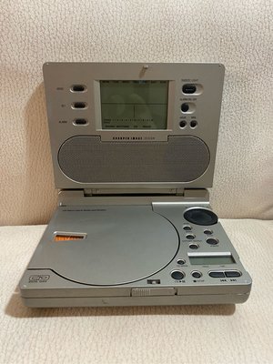 Sharper Image Design CD Player 老式CD播放器 隨身聽 收音機 鬧鐘功能
