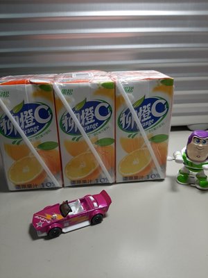 黑松 柳橙C 果汁飲料 300 ml x 6入一組 (超取限購2組)