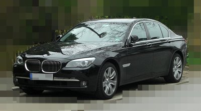 《弘寶汽車材料》 BMW/寶馬 F01/740 零件車/材料車/報廢車 收報廢車/事故車/權利 車 歡迎洽詢
