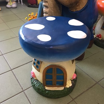 藝術的家生活雜貨傢飾家具-小屋造型香菇椅(藍色) 園藝擺件 攝影布景 庭院造景