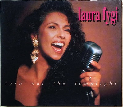 《絕版專賣》Laura Fygi 羅拉費琪 / Turn Out The Lamplight 渴望 (有外紙盒.歌詞冊)
