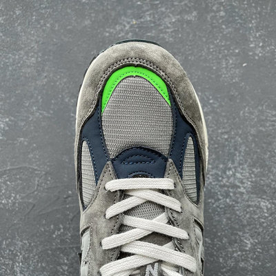 #精品潮鞋#MADNESS x New Balance 990v2 聯名款 男鞋 Made in USA 純正美產 M990MD2