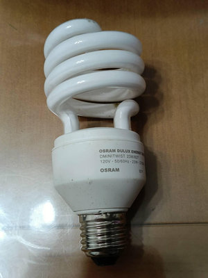 【銓芳家具】OSRAM 歐司朗 23W 120V 827 黃光 螺旋省電燈泡 2700K 燈泡色 柔和舒適 螺旋燈泡 1130717