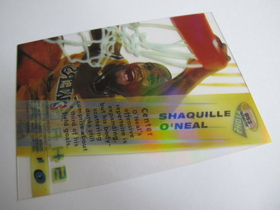 ~ Shaquille O'Neal ~ 俠客.大白鯊.歐尼爾 名人堂 NBA球員 1997年 高比例 閃亮塑膠 特殊卡