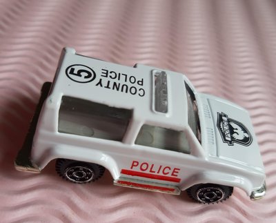 玩具汽車 金屬模型_ 白色警察吉普車 Country Police 5