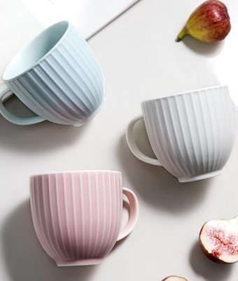 簡約羅馬紋馬克杯  杯子  茶杯  藍色  粉色 白色 水杯 馬克杯 條紋杯  陶瓷杯子 餐具【小雜貨】