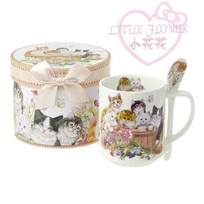 ♥小公主日本精品♥Hello Kitty花園貓咪馬克杯附匙禮盒組送禮自用皆宜-預9