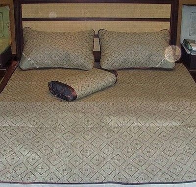 【范登伯格】菱格天然素材雙人床蓆組 (特別附贈涼蓆枕套2個喔).賠售價490元含運-6.0 x 6.3呎