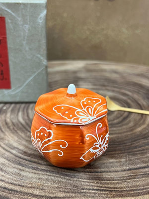 z日本京燒清水燒七味家小蓋罐一個，可做香盒、自制藥粉罐、藥膏罐