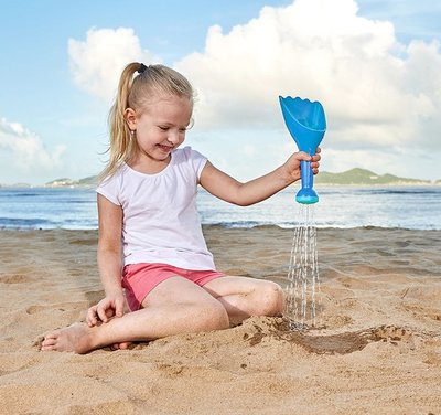 Hape 灑水鏟 沙灘玩具 海邊 海灘 玩沙 工具 挖沙子 鏟子 水桶 寶寶 兒童 幼兒 戲水 洗澡