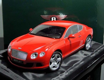 【M.A.S.H.】現貨瘋狂價 Minichamps 1/18 Bentley Continental GT red