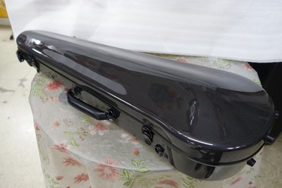 皇家樂器~全新進口小提琴碳纖盒(黑碳色)特價供應