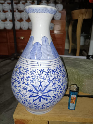 早期中華陶瓷青花花卉紋素雅花瓶