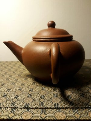 [隆邨] 早期一廠綠標期 中國宜興紫砂 側把 七杯 單孔標準壺 為日本訂製