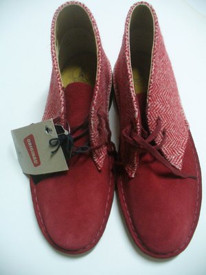 英國品牌Clarks~沙漠靴 US7.5// 24CM