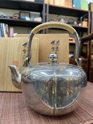 《臻藏坊》日本鐵壺銀壺專賣 四世藏六作 阿古陀型純銀湯沸