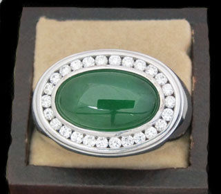 【過眼皆為所有】翡翠鑽石戒指、翡翠尺寸14mm*9mm、正面精鑲26顆圓鑽、18K白金、DI-305