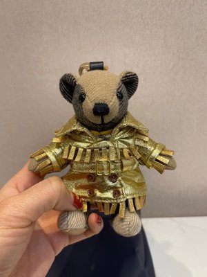 ╭☆包媽子店☆BURBERRY 2021新款發財熊造型 Thomas 泰迪熊吊飾/掛飾