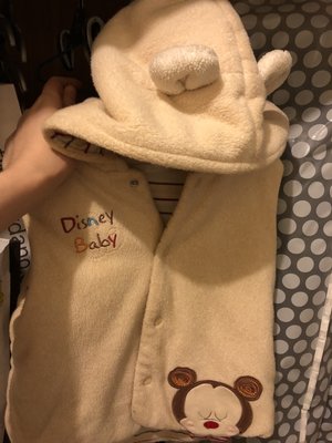 麗嬰房Disney米奇雙面背心外套 麗嬰房 Pooh雙面保暖外套