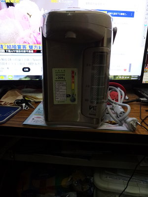 自售《象印3L SuperVE真空省電微電腦熱水瓶》日本原廠2020年製造 外觀如新功能也很OK  便宜廉售1999元
