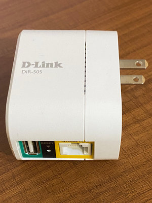 D-link-897c 網路分享器，微型無線網路wifi，可攜式無線分享器，wifi分享器