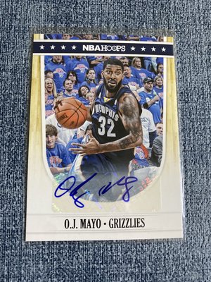2011-12 NBA Hoops Autographs #108 - O.J. Mayo