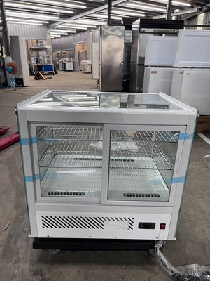 全新品冠捷2.4尺桌上型冷藏展示蛋糕櫃 110V 105L 只有正面除霧 保固15個月 ️🌈萬能中古倉️🌈